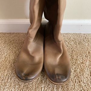 Slightly used light brown/ombré tall boots. Sz 8.5